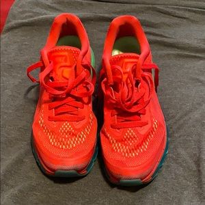 Nike running shoes. Neutral Ride